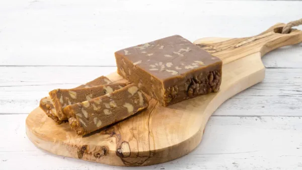 Abdurrahman Tatlici Zomer halva met walnoten 300 gr - ( GLUTENVRIJE, GLUCOSEVRIJE, EMULGATORVRIJE EN ADDITIEFVRIJE HALVA ) - Afbeelding 3